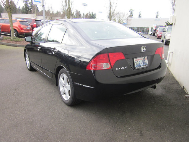 Honda Civic 2007 photo 2