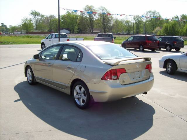Honda Civic 2007 photo 2
