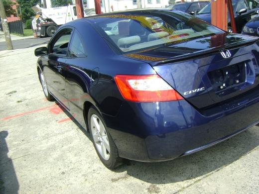 Honda Civic 2007 photo 2