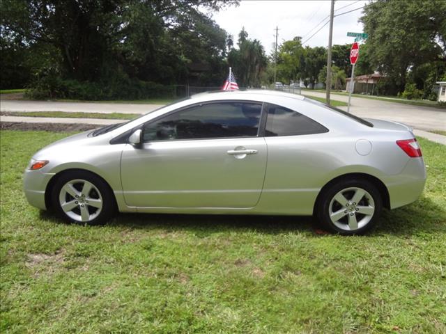 Honda Civic 2007 photo 2