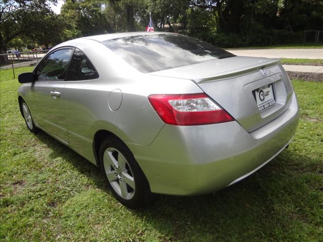 Honda Civic 2007 photo 4