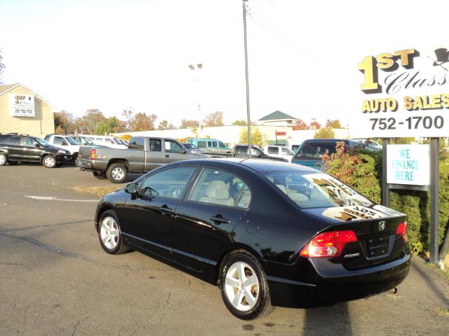 Honda Civic 2007 photo 2