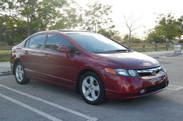 Honda Civic 2007 photo 2