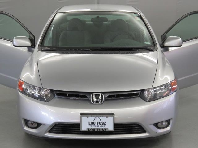 Honda Civic 2007 photo 3