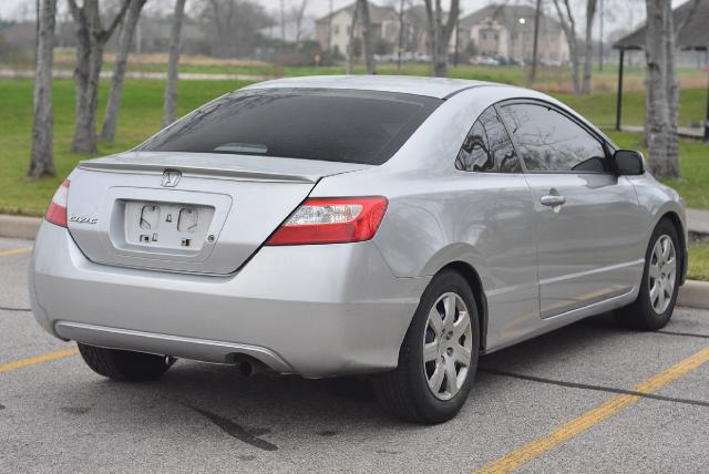 Honda Civic 2007 photo 2