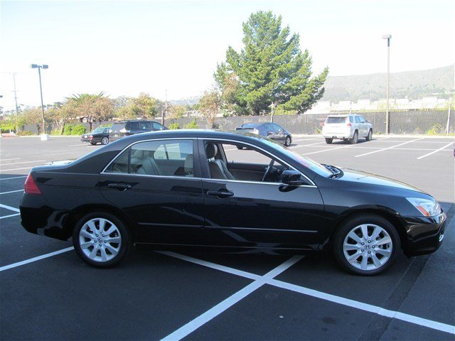 Honda Civic 2007 photo 4