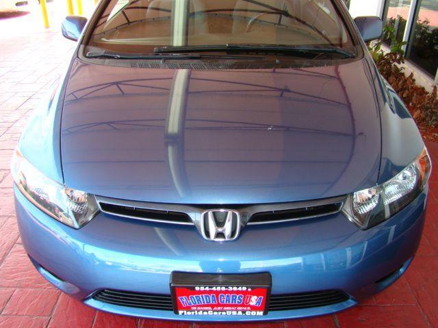 Honda Civic 2007 photo 2