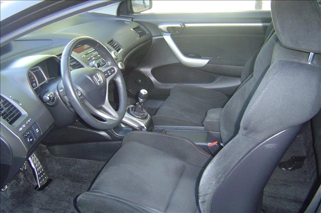 Honda Civic Grande Coupe