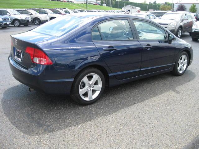 Honda Civic 2007 photo 2