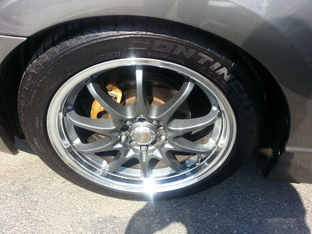 Honda Civic ZQ8 LS Sedan