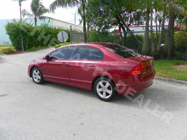 Honda Civic 2007 photo 2