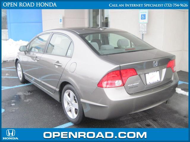 Honda Civic 2007 photo 2