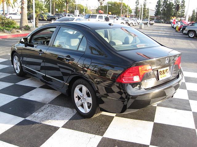 Honda Civic 2007 photo 2