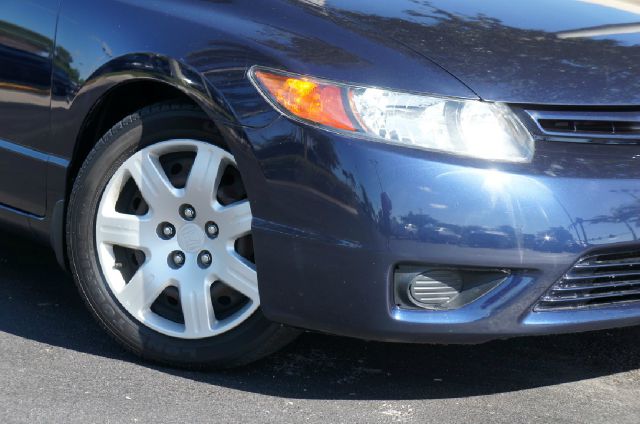 Honda Civic 2007 photo 2