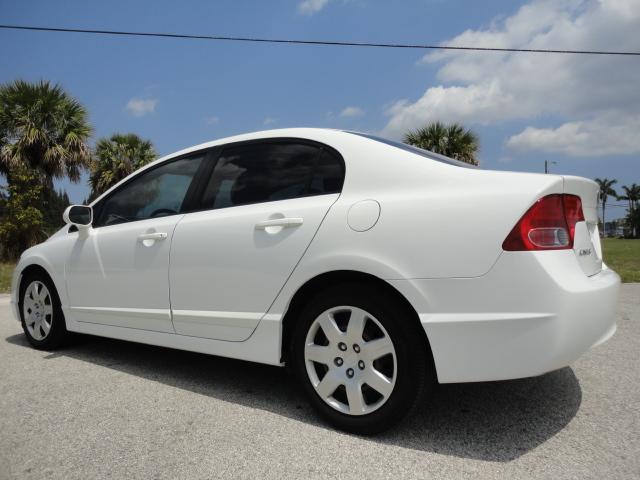 Honda Civic 2007 photo 1