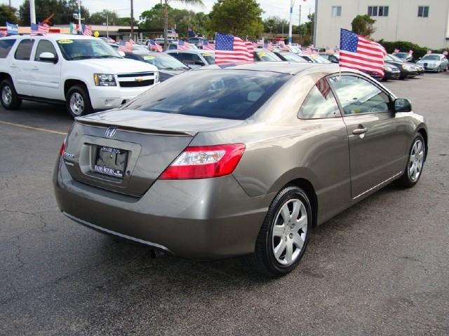 Honda Civic 2007 photo 1