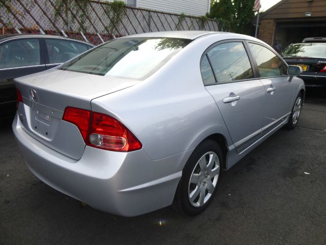 Honda Civic 2007 photo 2