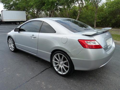 Honda Civic 2007 photo 2