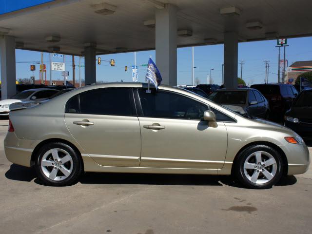 Honda Civic 2007 photo 4