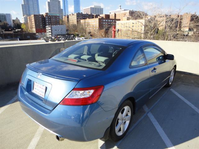 Honda Civic 2007 photo 3