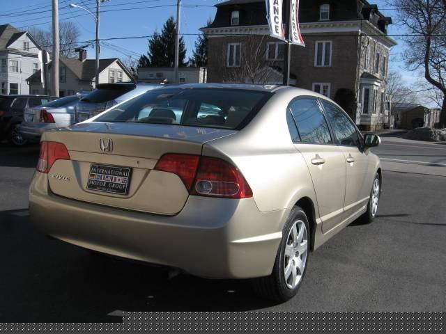 Honda Civic 2007 photo 2