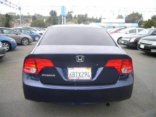 Honda Civic 2007 photo 2
