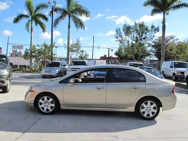 Honda Civic 2007 photo 3