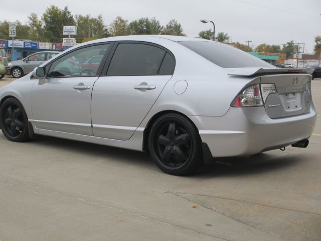 Honda Civic 2007 photo 2