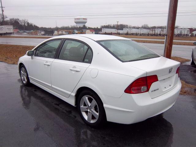 Honda Civic 2007 photo 2