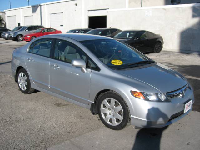 Honda Civic 2007 photo 2