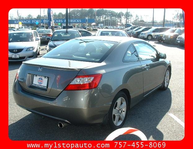Honda Civic 2007 photo 2