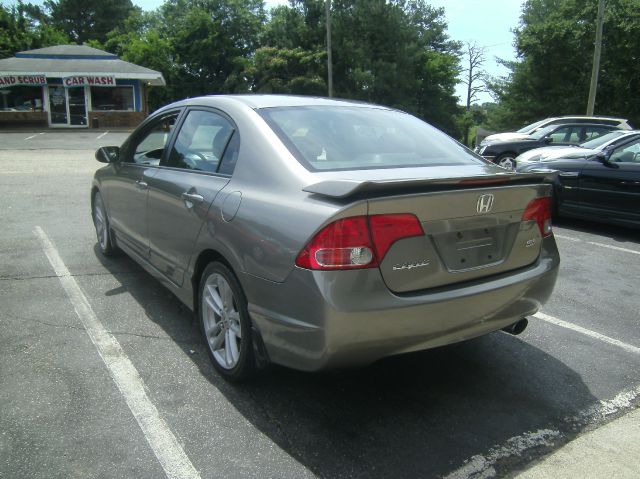 Honda Civic 2007 photo 2