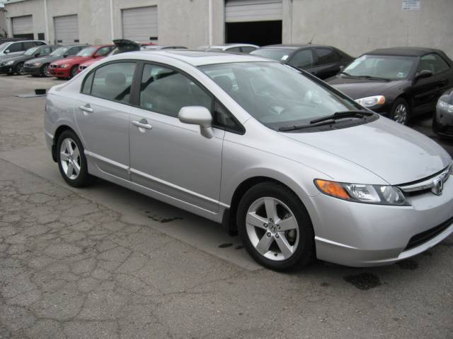 Honda Civic 2007 photo 2