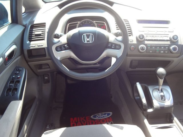 Honda Civic 2007 photo 2