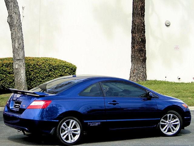 Honda Civic 2007 photo 2