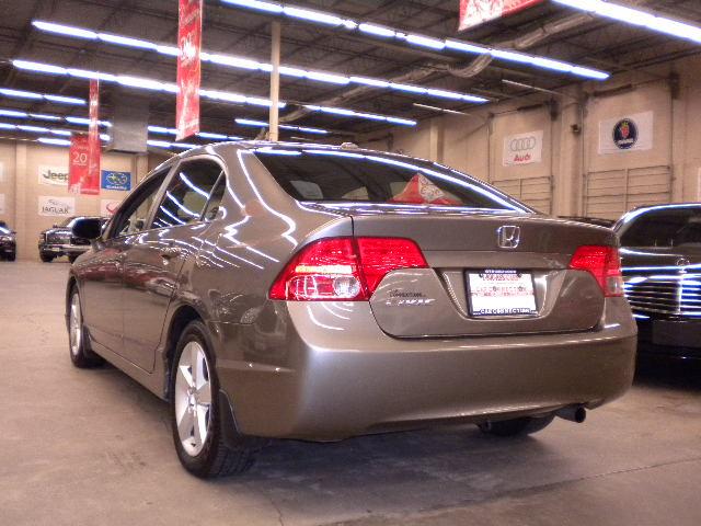 Honda Civic 2007 photo 3