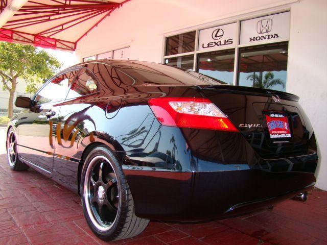 Honda Civic 2007 photo 4