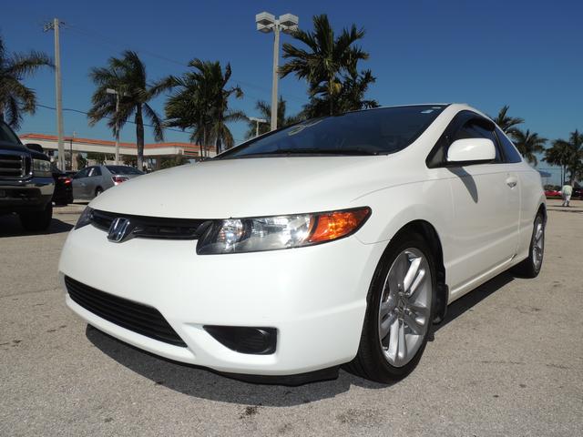 Honda Civic 2007 photo 3