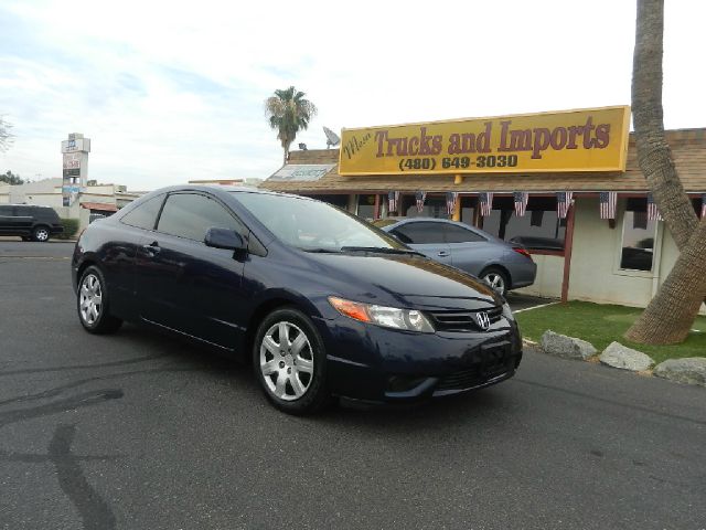 Honda Civic 2dr Reg Cab 120.5 WB Coupe