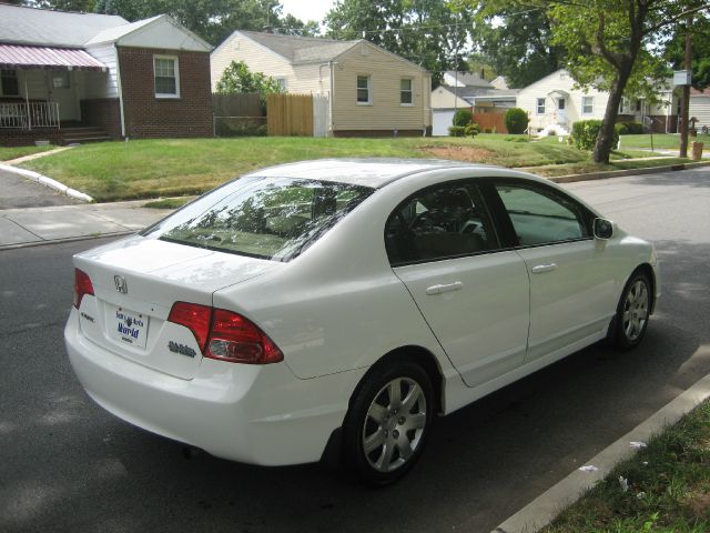Honda Civic 2008 photo 2