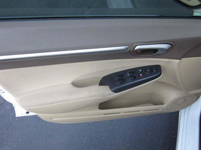 Honda Civic 2008 photo 2