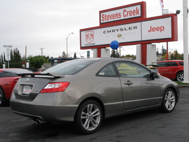 Honda Civic 2008 photo 2