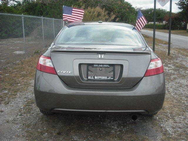 Honda Civic 2008 photo 2