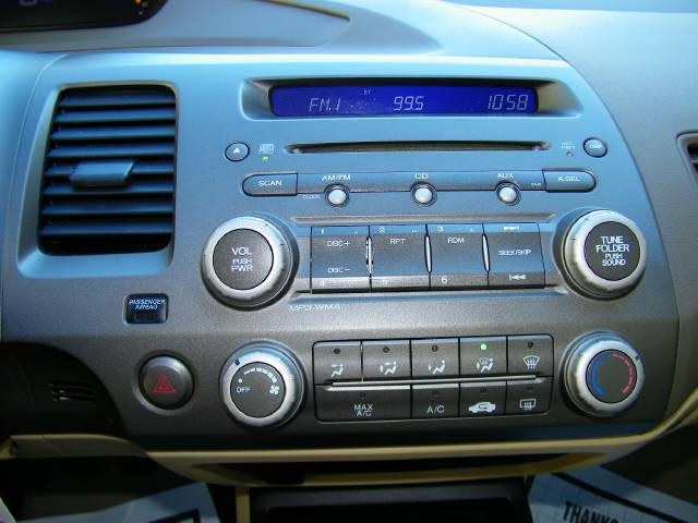 Honda Civic 2008 photo 2