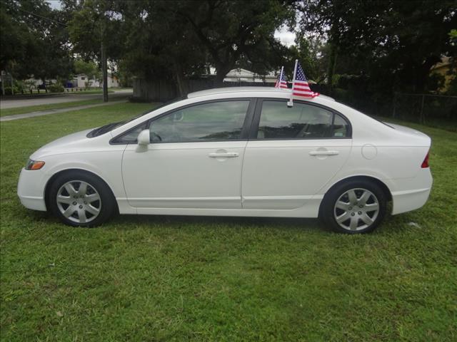 Honda Civic 2008 photo 2