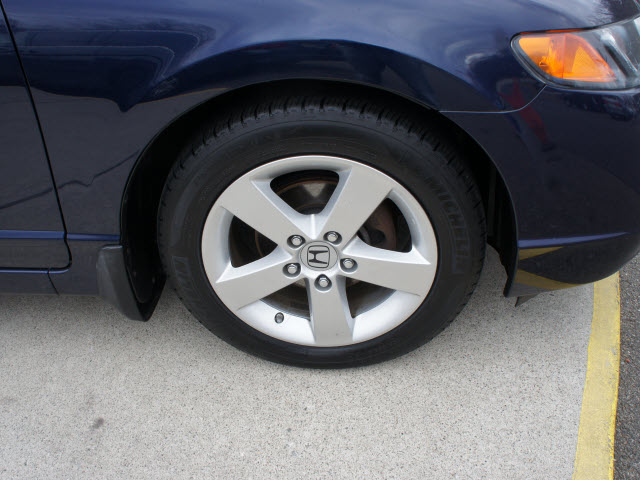 Honda Civic 2008 photo 4