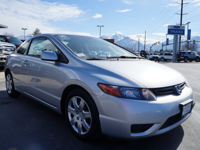 Honda Civic 2008 photo 2