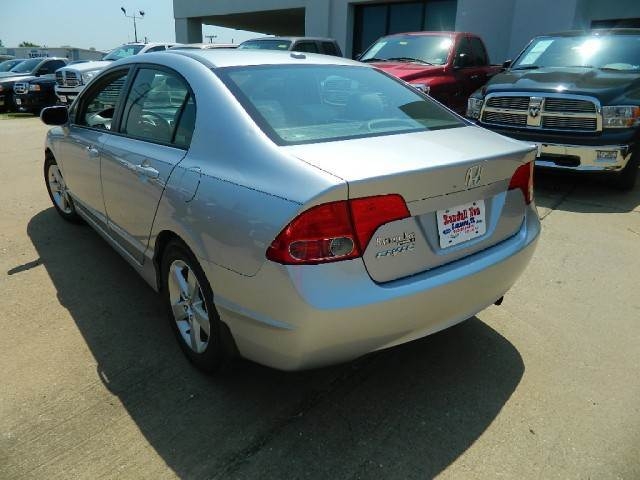 Honda Civic 2008 photo 1