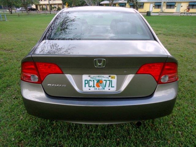 Honda Civic 2008 photo 4
