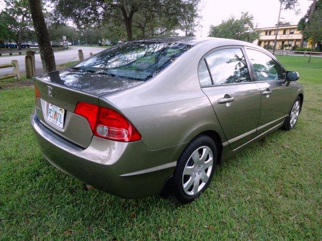 Honda Civic 2008 photo 9